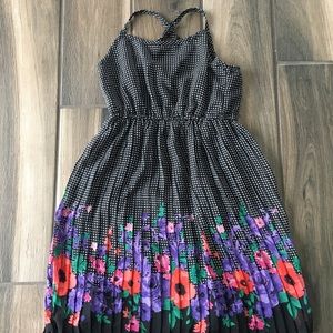 Girl's Polka dot and Floral Dress